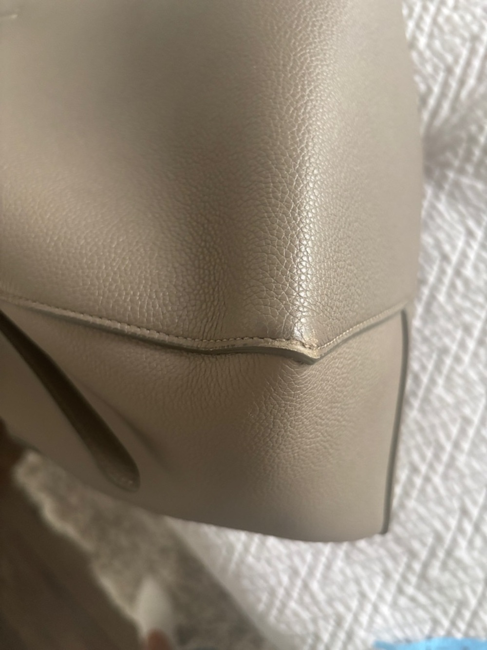 CELINE
Phantom leather handbag - Picture 9 of 9